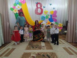 8 марта 8 марта.